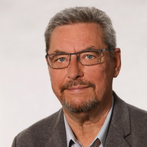  Bert Lippitz